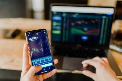 Hoe je technologie kunt gebruiken om geld te besparen