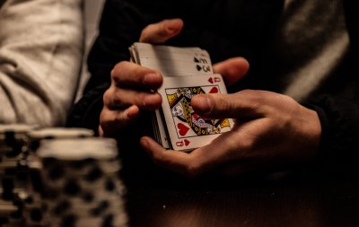 Online poker voor beginnende- en ervaren pokerspelers